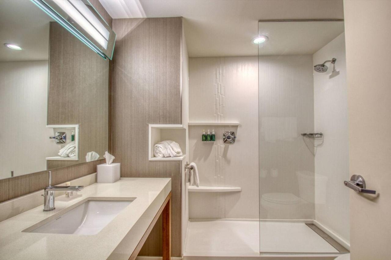 Courtyard By Marriott Fargo Otel Dış mekan fotoğraf