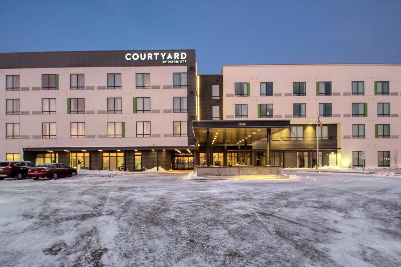 Courtyard By Marriott Fargo Otel Dış mekan fotoğraf