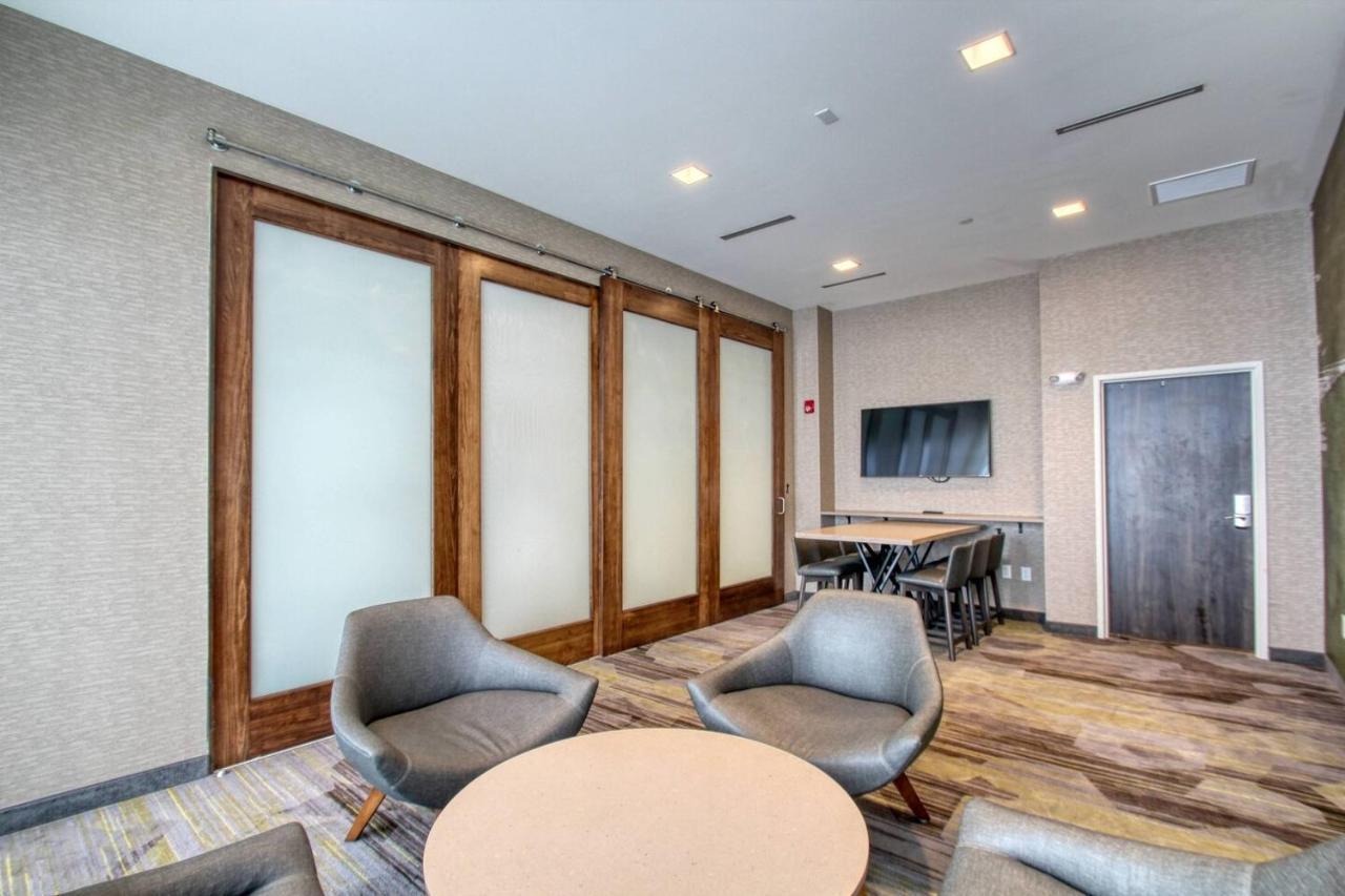 Courtyard By Marriott Fargo Otel Dış mekan fotoğraf