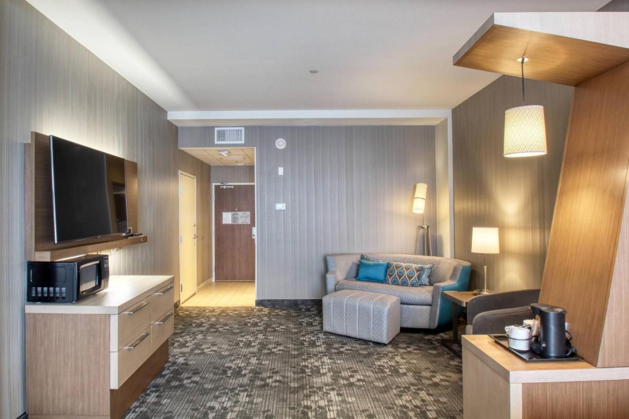 Courtyard By Marriott Fargo Otel Dış mekan fotoğraf