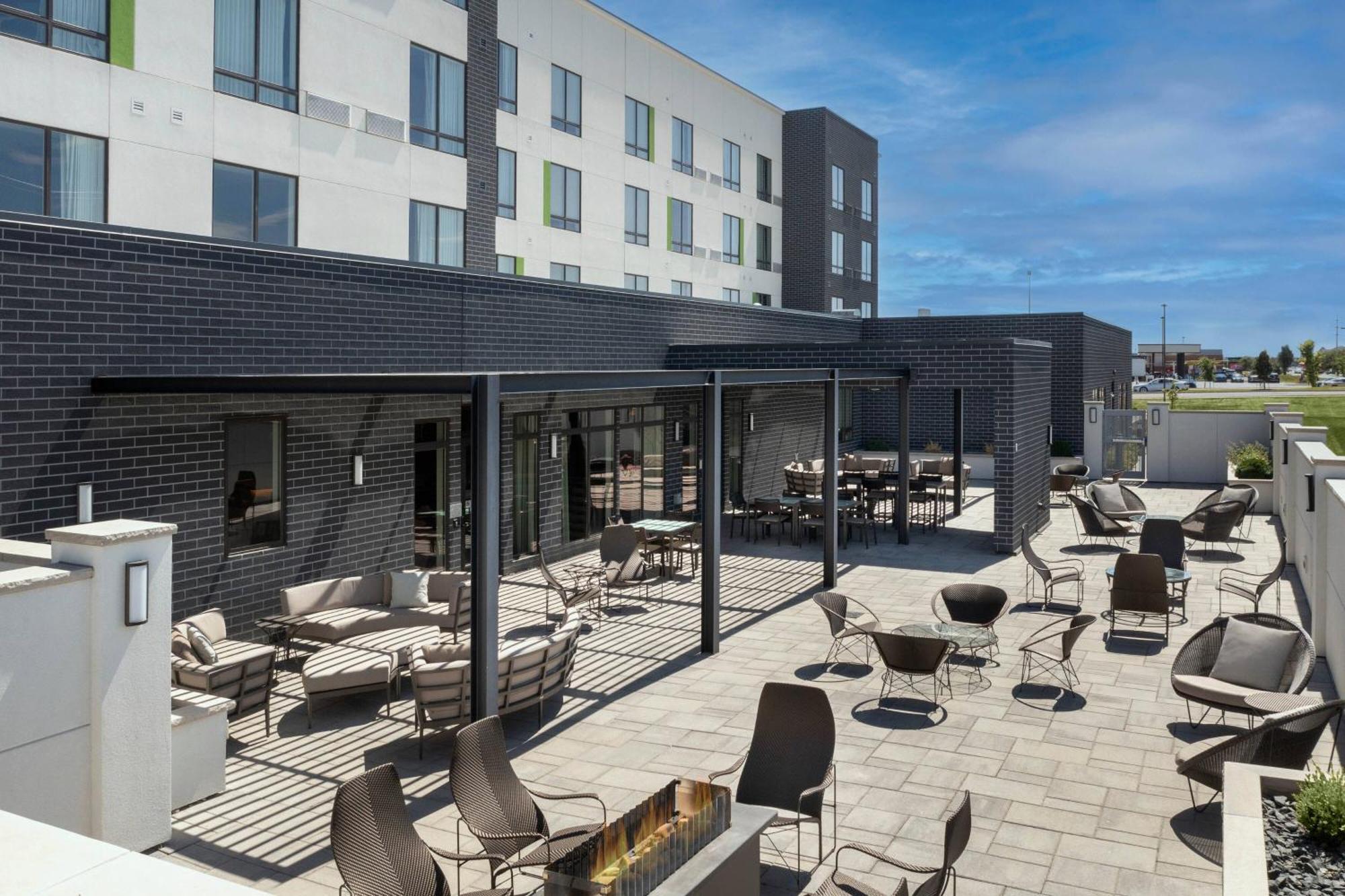 Courtyard By Marriott Fargo Otel Dış mekan fotoğraf